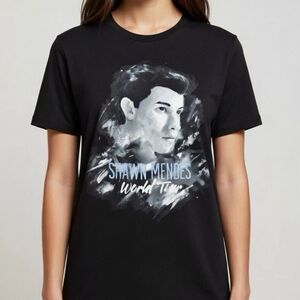 Shawn Mendes Shirt women's Medium Black Concert World Tour Pop 2016